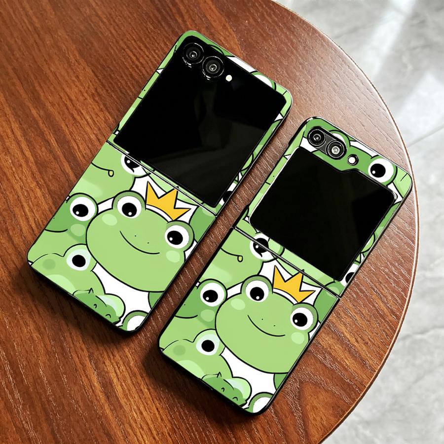 Phone Cases Z Fold 7 - غطاء هاتف بتصميم الضفدع يغطي الجهاز