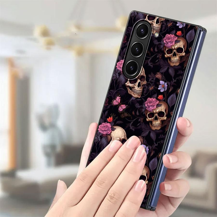 حافظة فنية على شكل جمجمة لهاتف - مراجعة Phone Cases Z Fold 7 وسعره